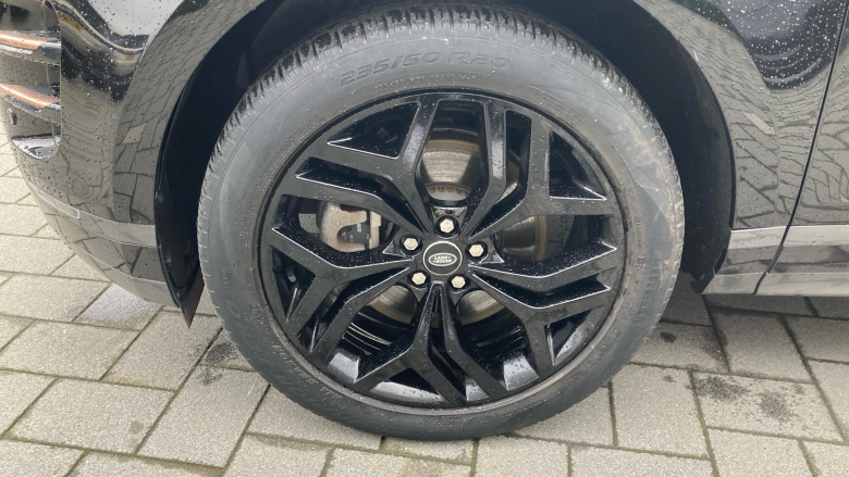 Land Rover Range Rover Evoque 2.0 D200 R-Dynamic HSE 5dr Auto Diesel Hatchback